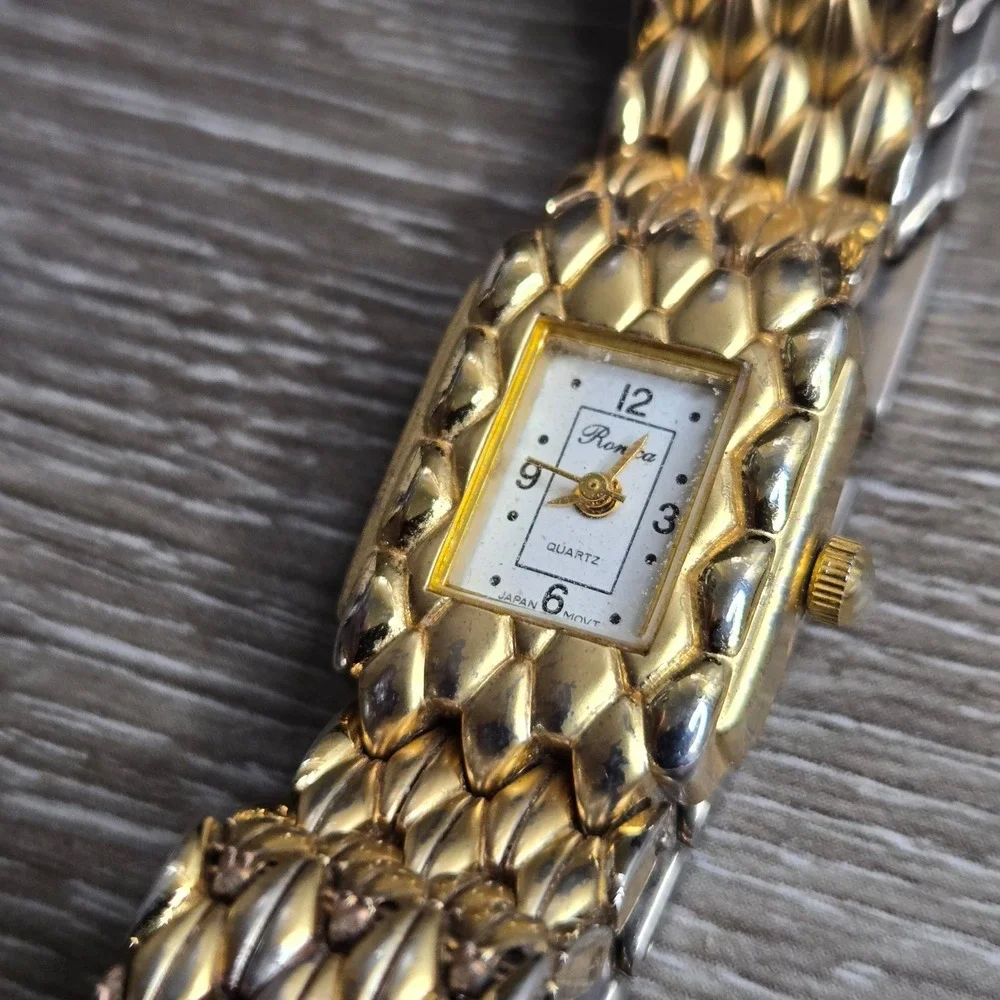 Vintage Ronica Ladies Quartz Watch Gold Tone Textured Bracelet Japan Movt S 6